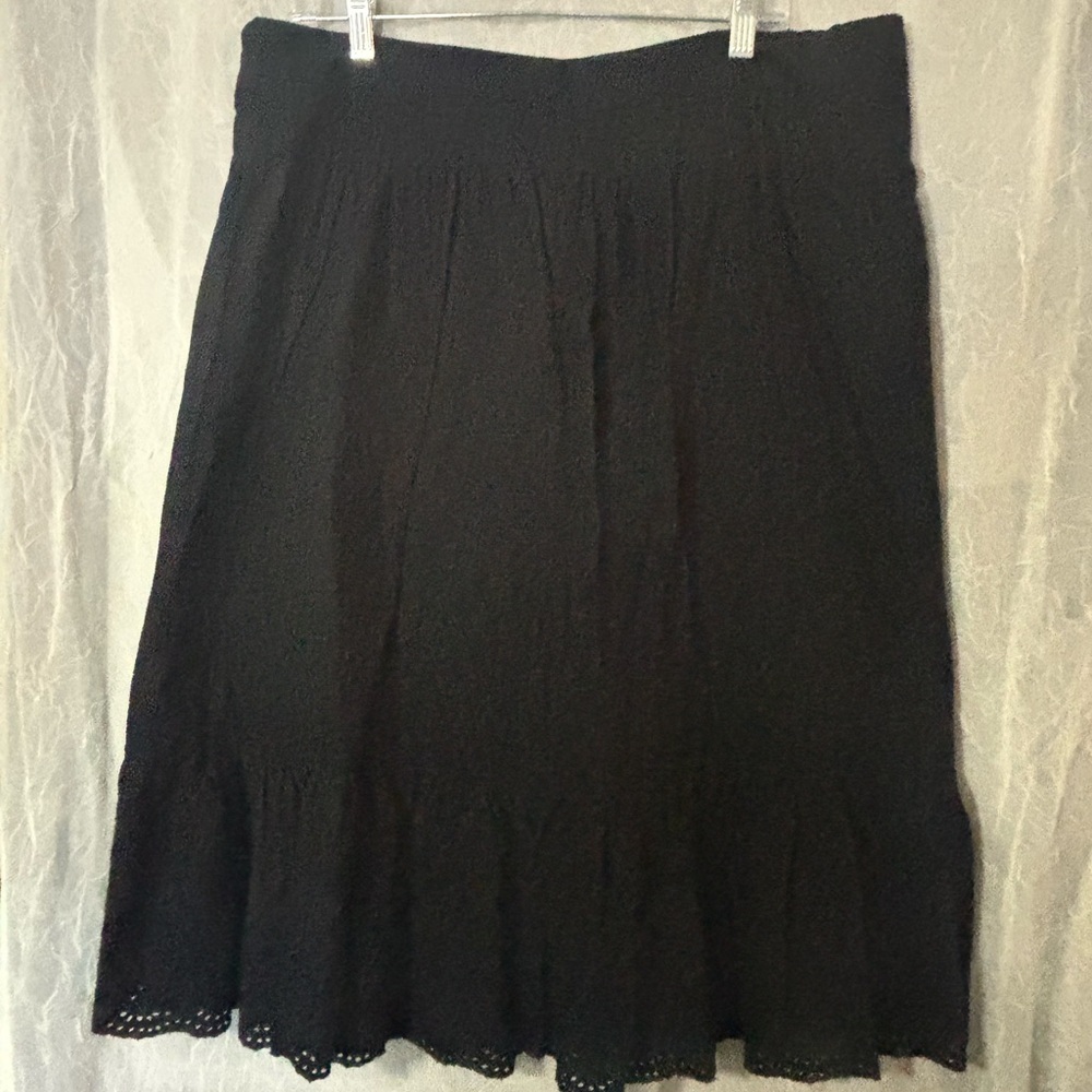 Elegant Black Lace Skirt